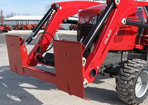 Adapter Bracket - Massey Ferguson DL95 and New Holland 235TL Loader to Skid Steer - Thumbs